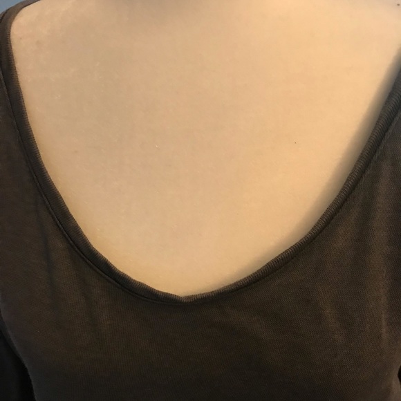 😻 Cold Shoulder Tunic - Picture 5 of 6